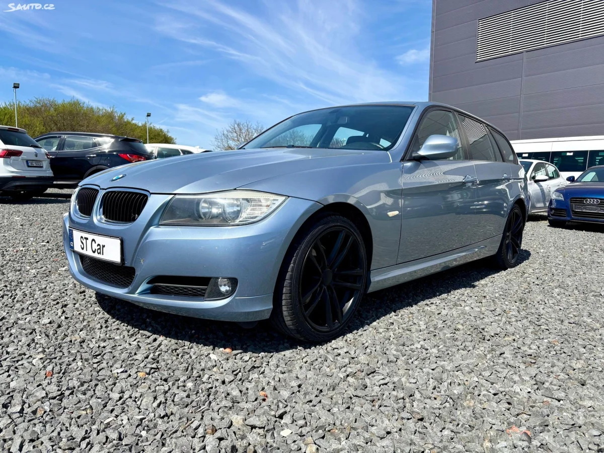 BMW Řada 3 320i 125kw Pravidelný servis