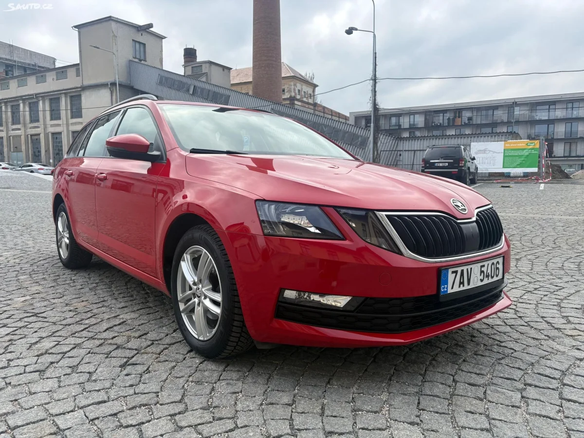 Škoda Octavia 1.6TDi 85kw Ambition Původ ČR