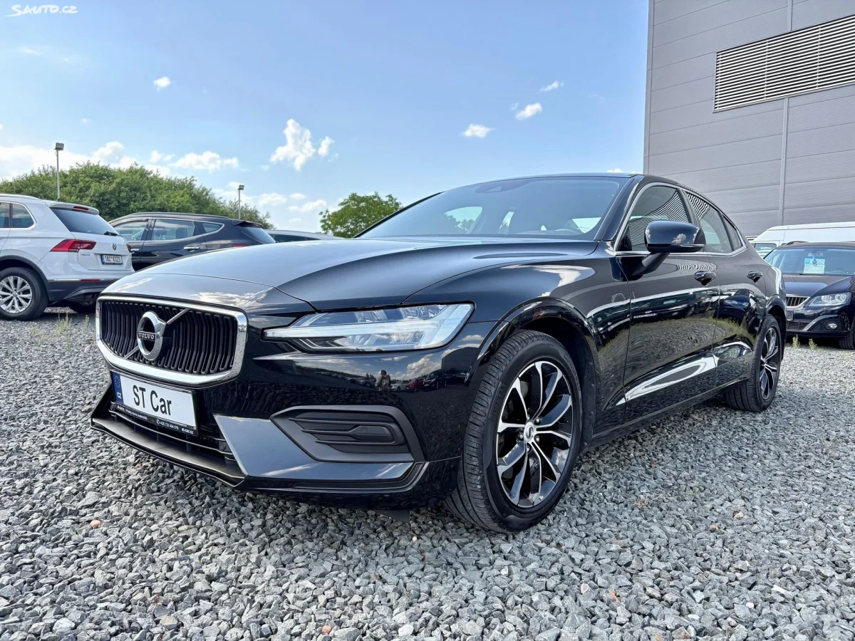 Volvo S60 B4 2.0i 145kw Momentum ČR DPH