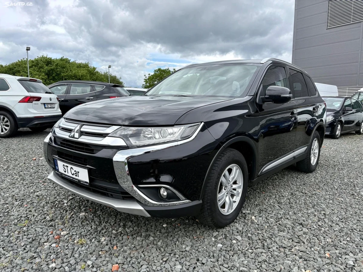 Mitsubishi Outlander 2.3 DI-D 110kw 4x4 původ ČR
